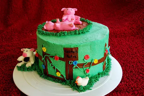 Farm Cakes